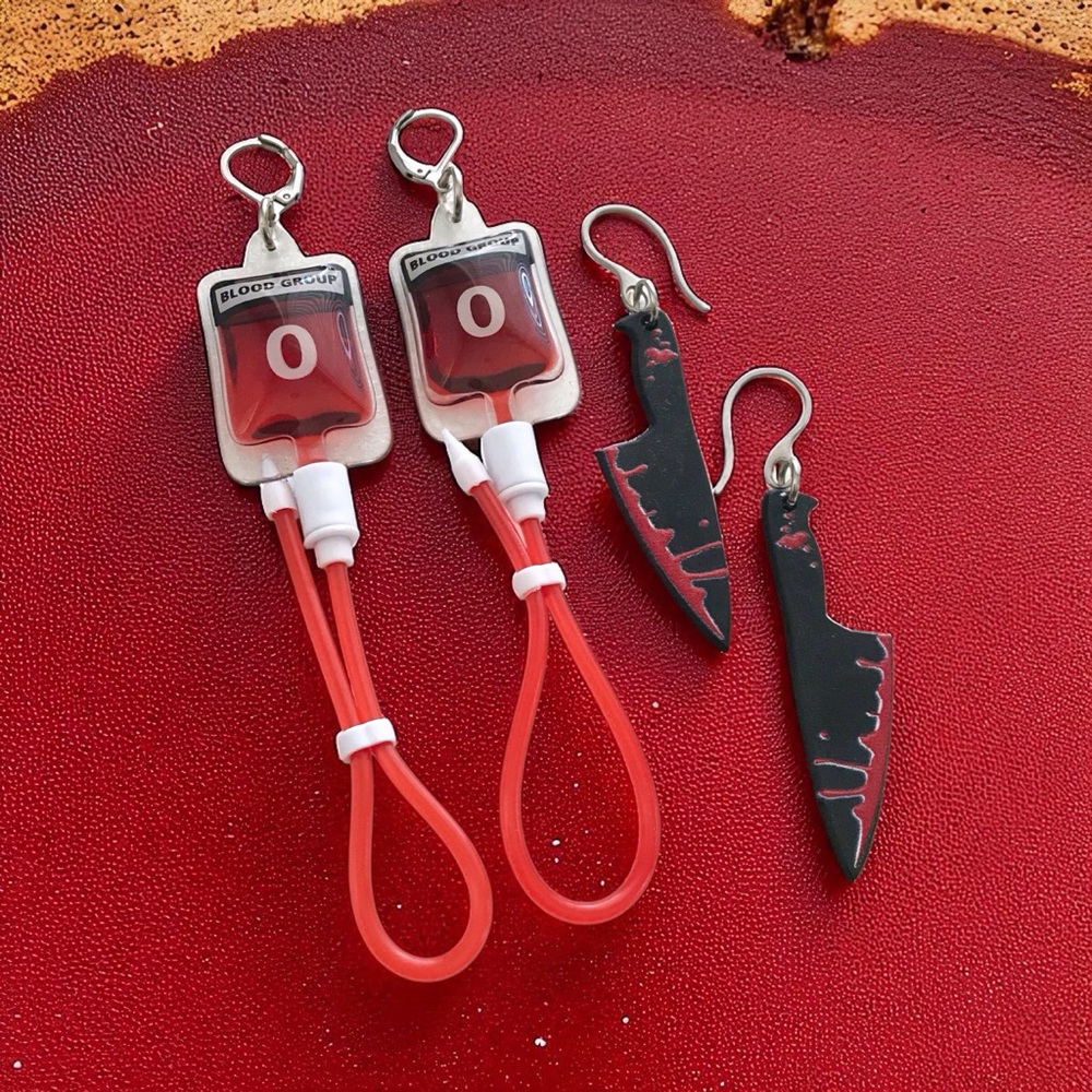 🆕 Blood Bag Type O and Bloody Knife Earrings